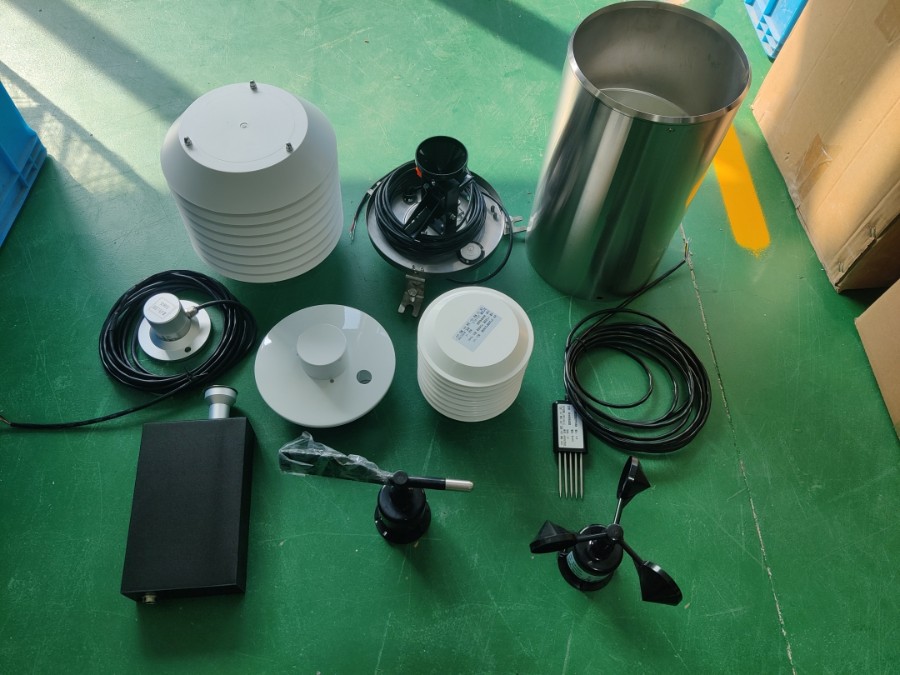 1741070075107835.jpg 氣象傳感器658.jpg